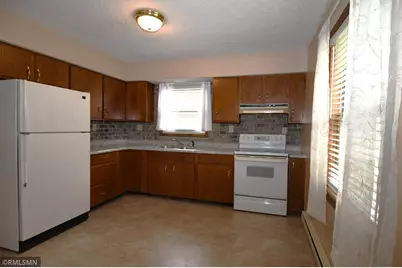 653 N 2nd Street, New Richmond, WI 54017 - Photo 19