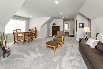 5716 Wildflower Drive S, Fargo, ND 58104 - Photo 37
