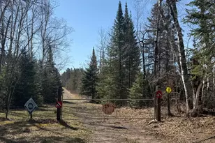 93001 Delong Rd, Wrenshall, MN 55749 - Photo 13