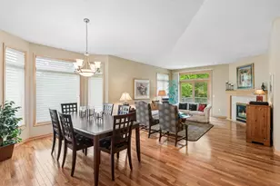 9009 Sutton Dr, Eden Prairie, MN 55347 - Photo 13