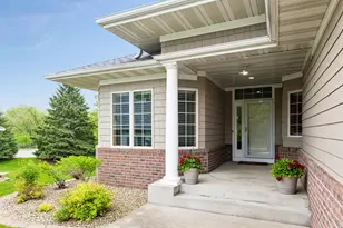 9009 Sutton Dr, Eden Prairie, MN 55347 - Photo 3