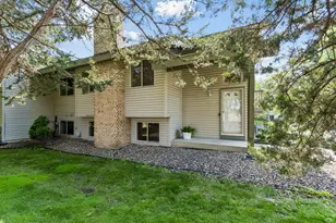 9521 Hartford Cir, Eden Prairie, MN 55347 - Photo 31