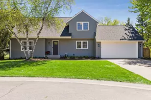 1316 Christy Cir, Roseville, MN 55113 - Photo 1
