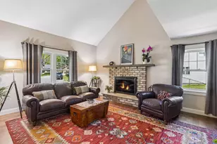 1316 Christy Cir, Roseville, MN 55113 - Photo 9