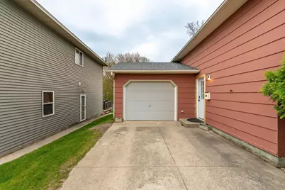1224 N Marien Street, Fergus Falls, MN 56537 - Photo 5
