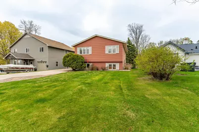 1224 N Marien Street, Fergus Falls, MN 56537 - Photo 3