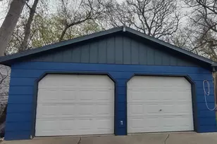 610 Springen Ave, Fergus Falls, MN 56537 - Photo 3