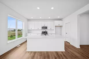 1632 Tyrone Dr, Shakopee, MN 55379 - Photo 5