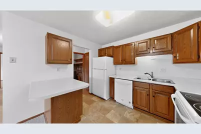 1825 Perlich Avenue #106, Red Wing, MN 55066 - Photo 5
