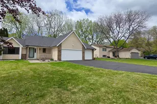 12929 Garrett Ave, Apple Valley, MN 55124 - Photo 43