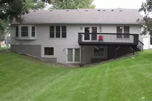 1600 S Prairie Ave, Fairmont, MN 56031 - Photo 29