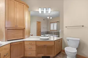 200 E Michigan St, Lake City, MN 55041 - Photo 25