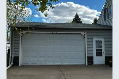 5256 Capitol Street NE, Fridley, MN 55421 - Photo 31