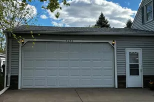 5256 Capitol St NE, Fridley, MN 55421 - Photo 31