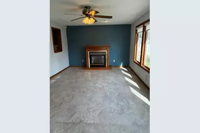 5256 Capitol Street NE, Fridley, MN 55421 - Photo 11