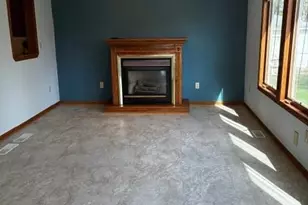 5256 Capitol St NE, Fridley, MN 55421 - Photo 11