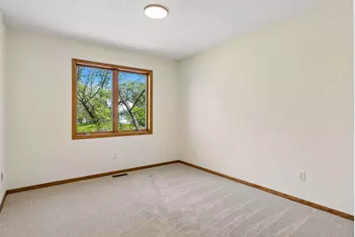 1610 Burns Avenue, Saint Paul, MN 55106 - Photo 19