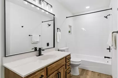 1610 Burns Avenue, Saint Paul, MN 55106 - Photo 15