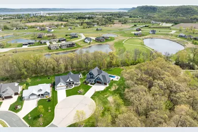 302 Grand Drive, Lake City, MN 55041 - Photo 5