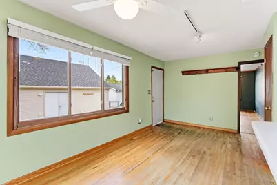 1562 Hoyt Avenue E, Saint Paul, MN 55106 - Photo 7