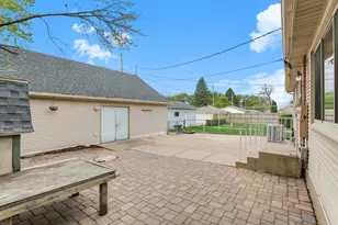 1562 Hoyt Ave E, Saint Paul, MN 55106 - Photo 29
