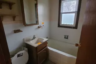 440 E Main St, Madelia, MN 56062 - Photo 19