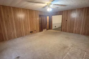 440 E Main St, Madelia, MN 56062 - Photo 29
