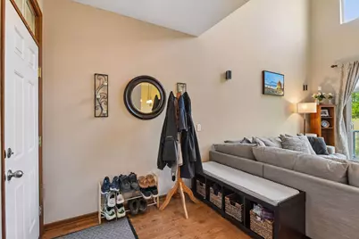 1932 Commonwealth Boulevard, Chanhassen, MN 55317 - Photo 3