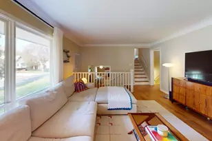 1046 Brooks Ave W, Roseville, MN 55113 - Photo 5