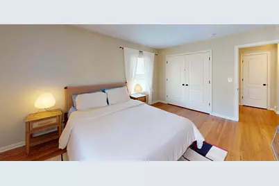 1046 Brooks Avenue W, Roseville, MN 55113 - Photo 15