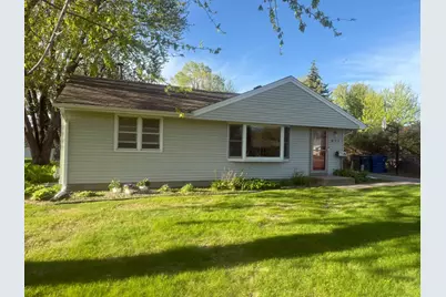 671 Marigold Terrace NE, Minneapolis, MN 55432 - Photo 3