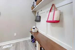 3912 Quail Ave N, Minneapolis, MN 55422 - Photo 21