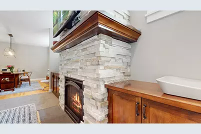 3912 Quail Avenue N, Minneapolis, MN 55422 - Photo 7