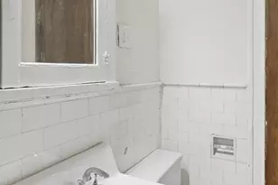 220 E 19th St, Minneapolis, MN 55403 - Photo 13