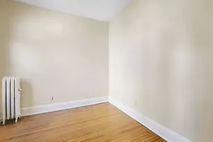 214 E 19th St, Minneapolis, MN 55403 - Photo 7