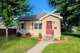 464 Grand St, Winona, MN 55987 - Photo 3