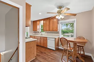 3756 Gettysburg Ave N, New Hope, MN 55427 - Photo 5