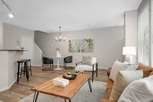680 N 2nd St, Minneapolis, MN 55401 - Photo 1