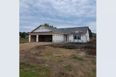119 6th Street SE, Geneva, MN 56035 - Photo 1