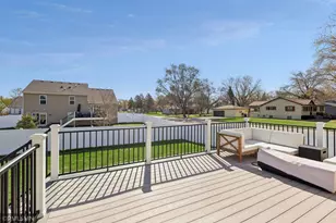 10702 Sumter Ave N, Brooklyn Park, MN 55445 - Photo 25