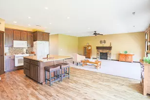 298 Kusilek St, River Falls, WI 54022 - Photo 21