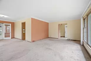 1633 Rome Ave, Saint Paul, MN 55116 - Photo 5