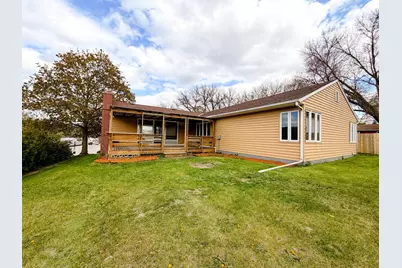 821 Park Street, Jackson, MN 56143 - Photo 5