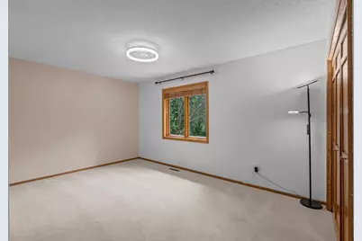 14305 44th Avenue N, Plymouth, MN 55446 - Photo 33
