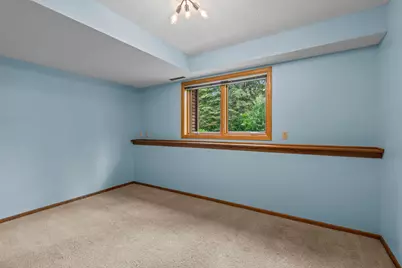 14305 44th Avenue N, Plymouth, MN 55446 - Photo 43