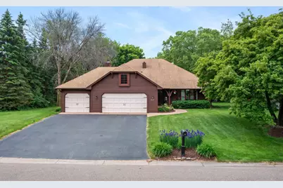 14305 44th Avenue N, Plymouth, MN 55446 - Photo 3