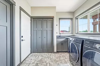 31722 Marshview Court, Lindstrom, MN 55045 - Photo 9