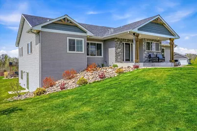 31722 Marshview Court, Lindstrom, MN 55045 - Photo 3