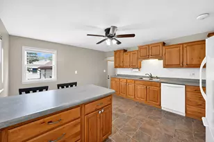 509 31st St NE, Rochester, MN 55906 - Photo 11