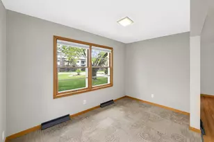 509 31st St NE, Rochester, MN 55906 - Photo 7
